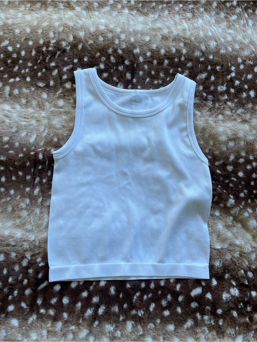 Jo&co white ribbed tank